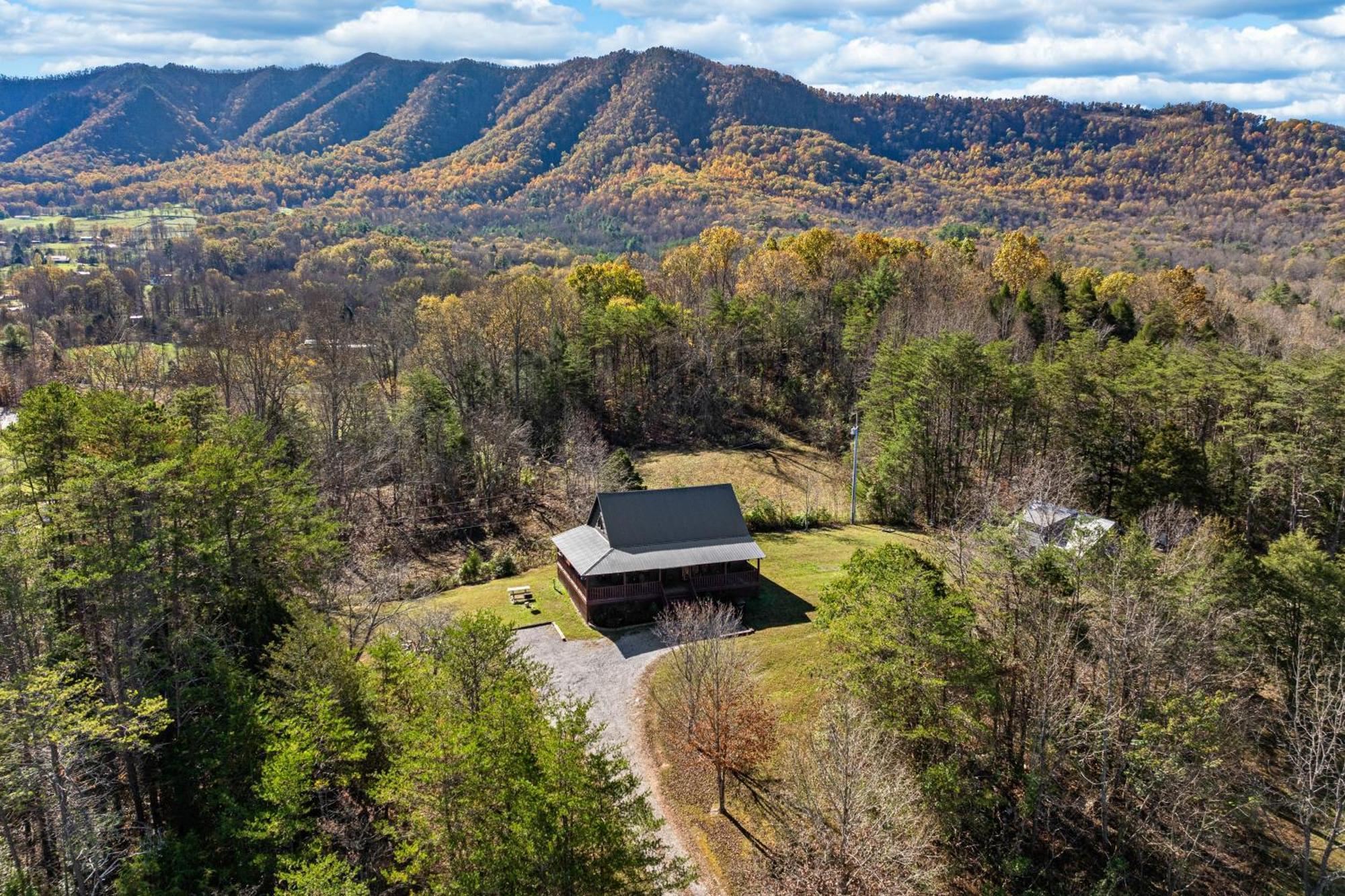 Twin Cub Lodge Tuckaleechee Exterior photo
